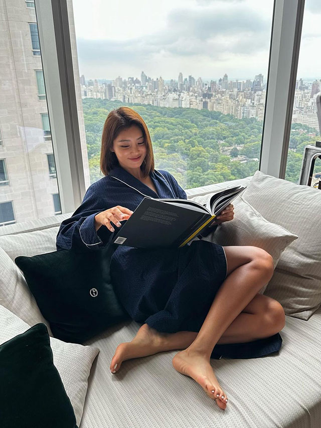 강소연, 샤워가운 입고 파격 몸매 자랑… “뉴욕서 못 돌아올 뻔”